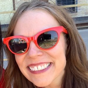 Meet your Posher, Jori